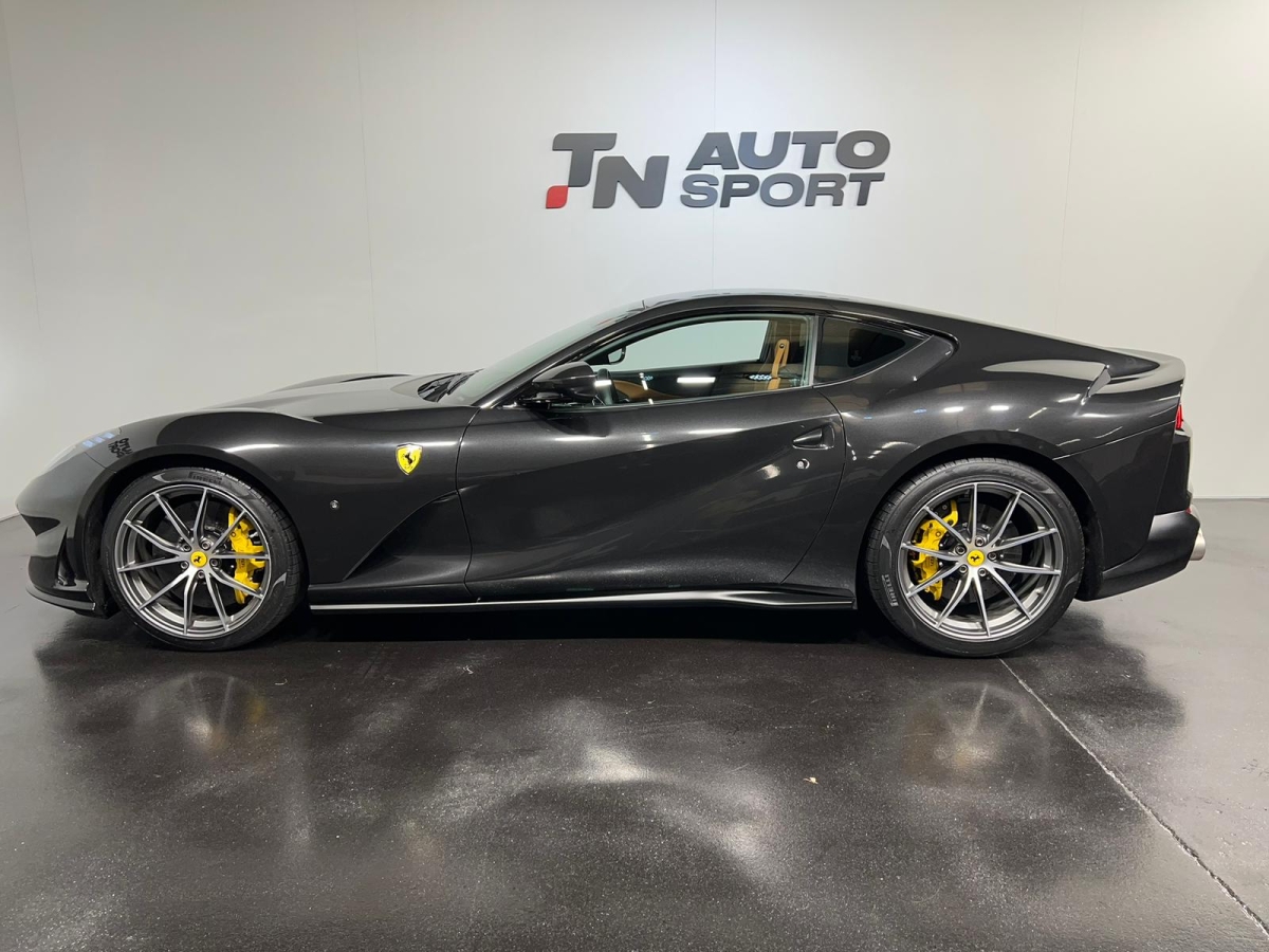 FERRARI 812 SUPERFAST