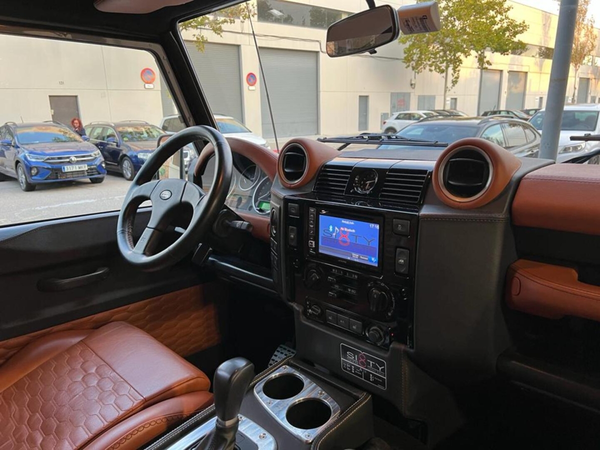 LAND-ROVER DEFENDER 110 LIMIT EDITION SI8TY