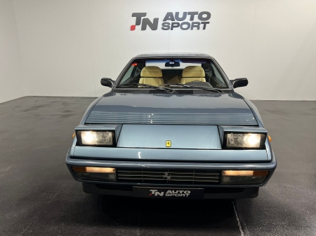 FERRARI MONDIAL T EN ESTADO IMPOLUTO