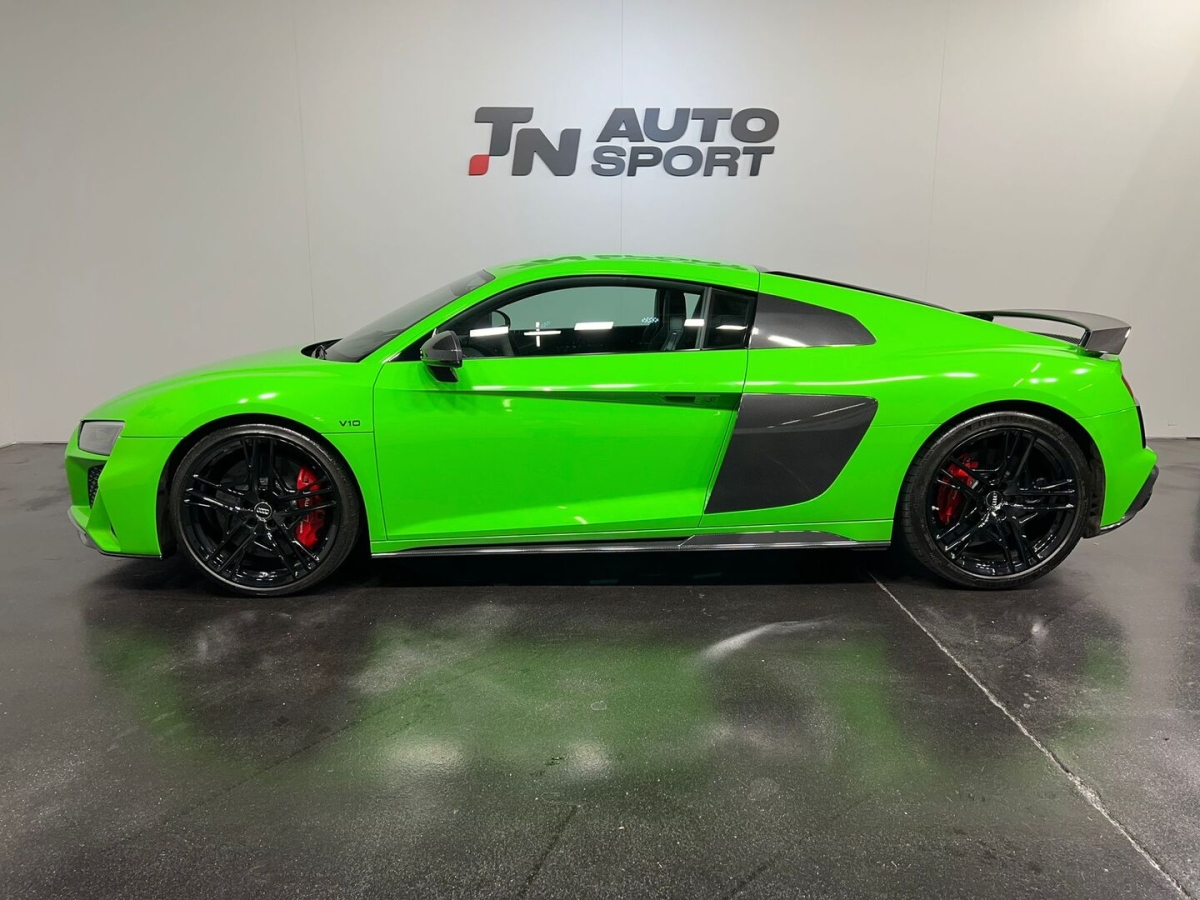 AUDI R8 5.2 V10 PERFORMANCE