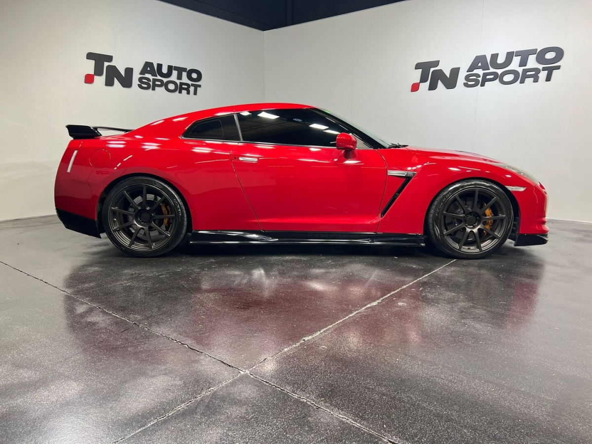 NISSAN GT-R 3.8 V6 Premium Edition