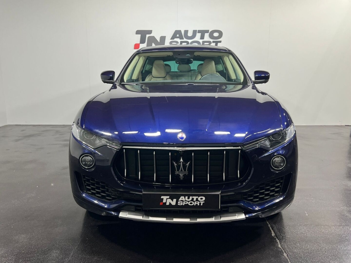 MASERATI LEVANTE S GRANSPORT