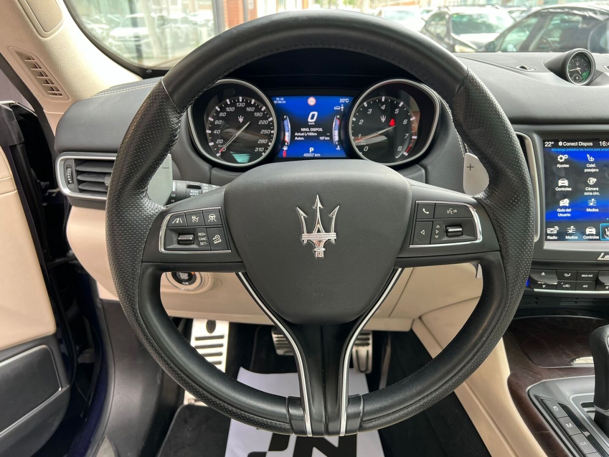 MASERATI LEVANTE S GRANSPORT