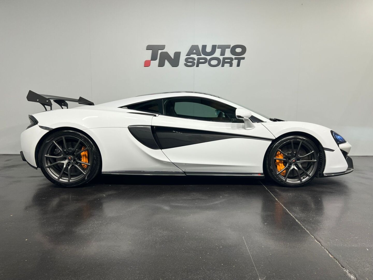 McLAREN 570 S