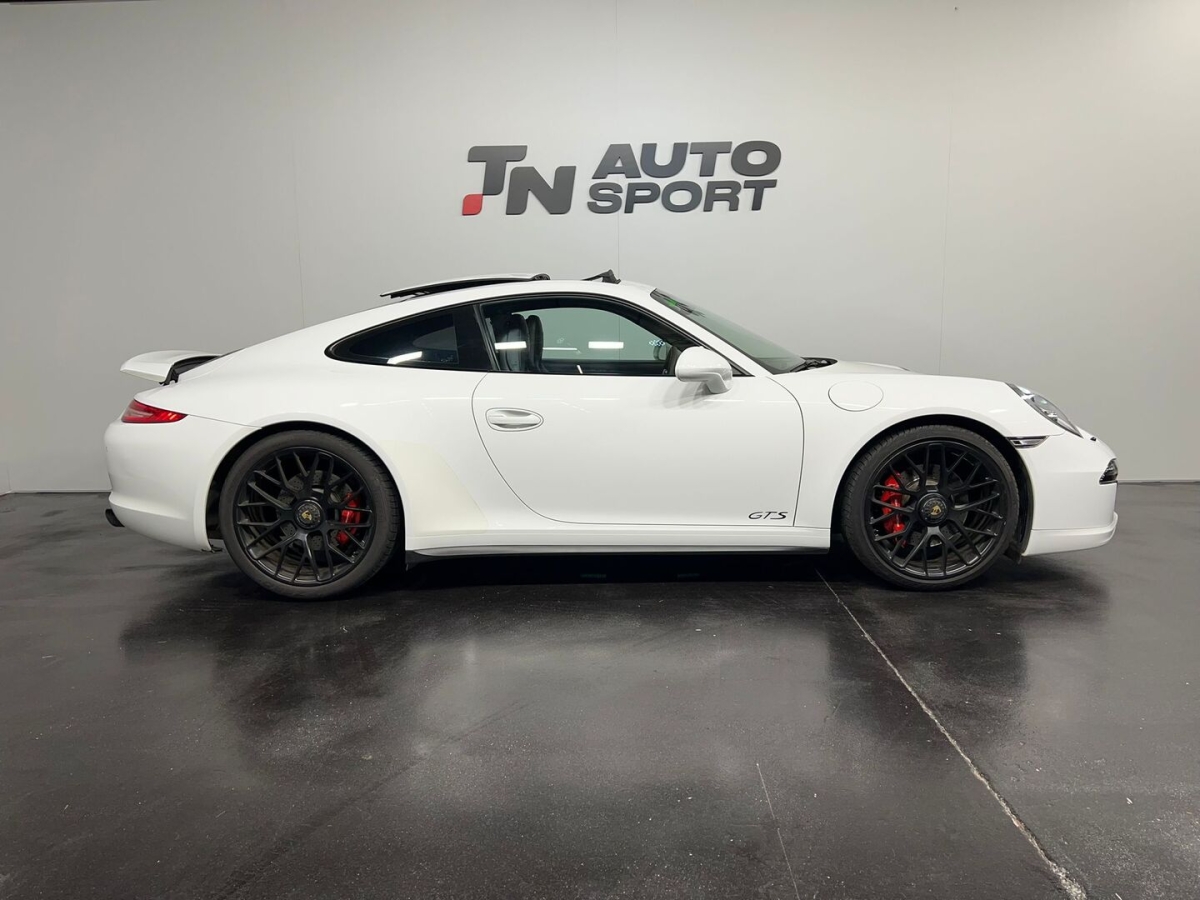 PORSCHE 991 CARRERA GTS