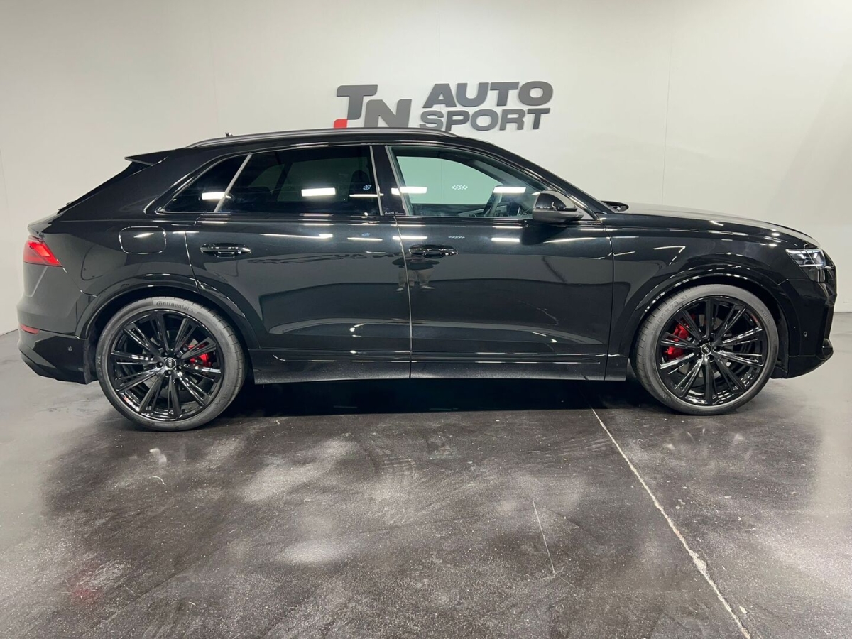 AUDI Q8 50 TDI BLACK LINE quattro tiptronic