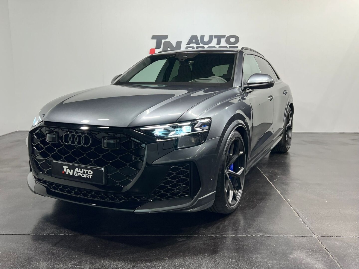 AUDI Q8 RSQ8 quattro performance tiptronic