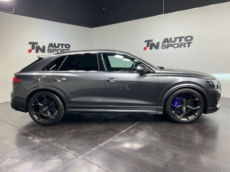 AUDI Q8 RSQ8 quattro performance tiptronic