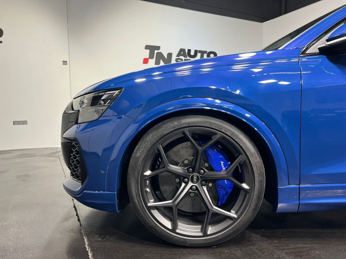 AUDI Q8 RSQ8 quattro performance tiptronic