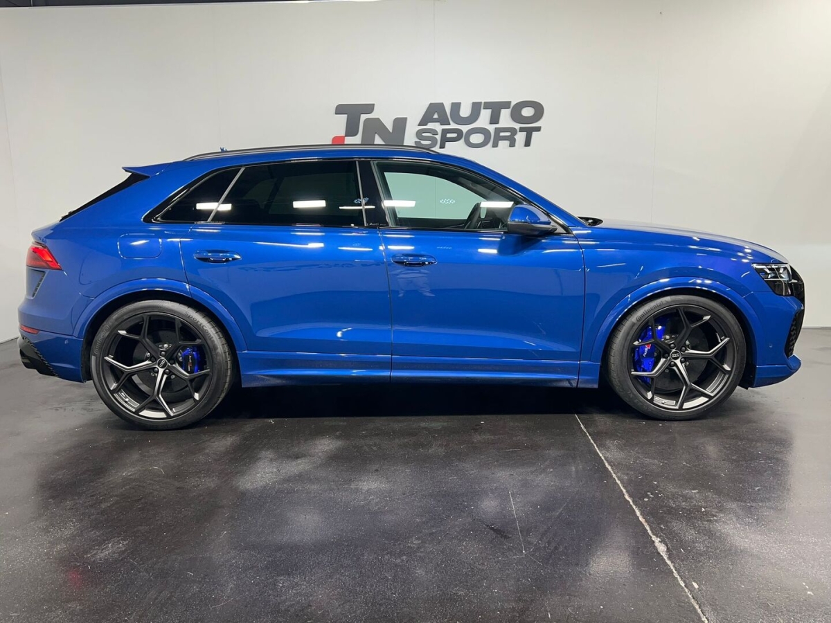 AUDI Q8 RSQ8 quattro performance tiptronic