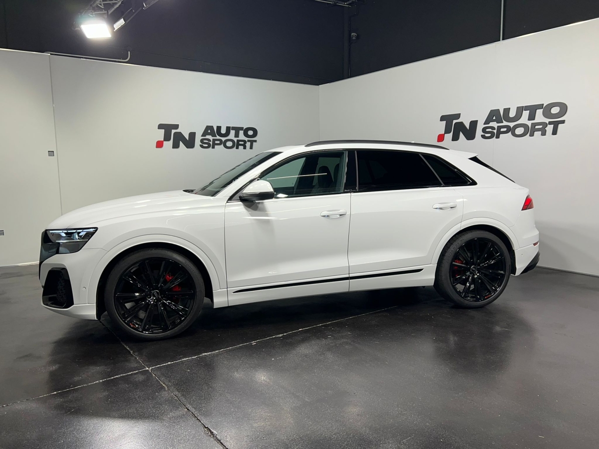 AUDI Q8 50 TDI Black line quattro tiptronic