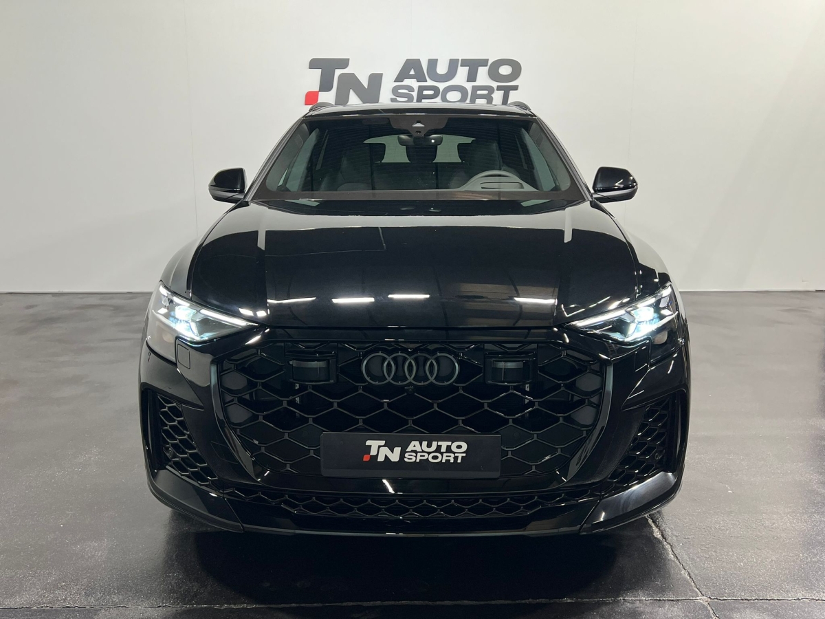 AUDI Q8 RSQ8 quattro performance tiptronic