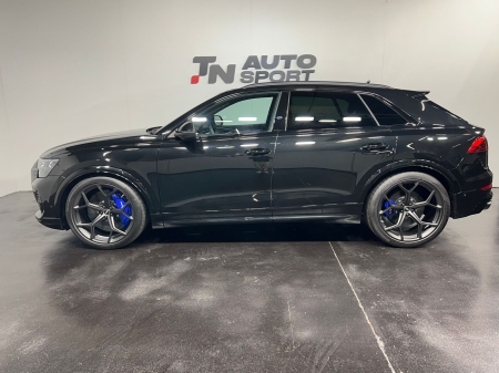 AUDI Q8 RSQ8 quattro performance tiptronic