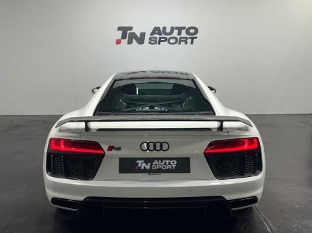 AUDI R8 5.2 FSI V10 plus quattro S Tronic