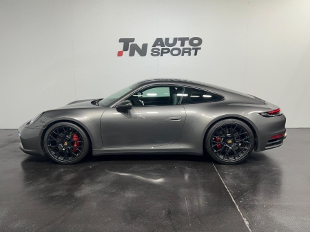 PORSCHE 992 CARRERA S AKRAPOVIC