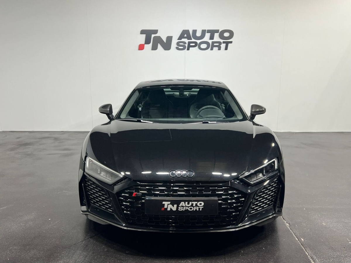 AUDI R8 V10 FSI performance 456kW quattro S tr.