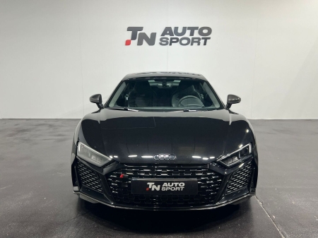 AUDI R8 V10 FSI performance 456kW quattro S tr.