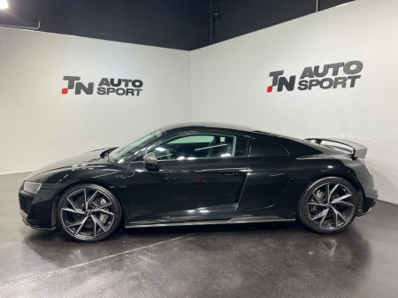 AUDI R8 V10 FSI performance 456kW quattro S tr.