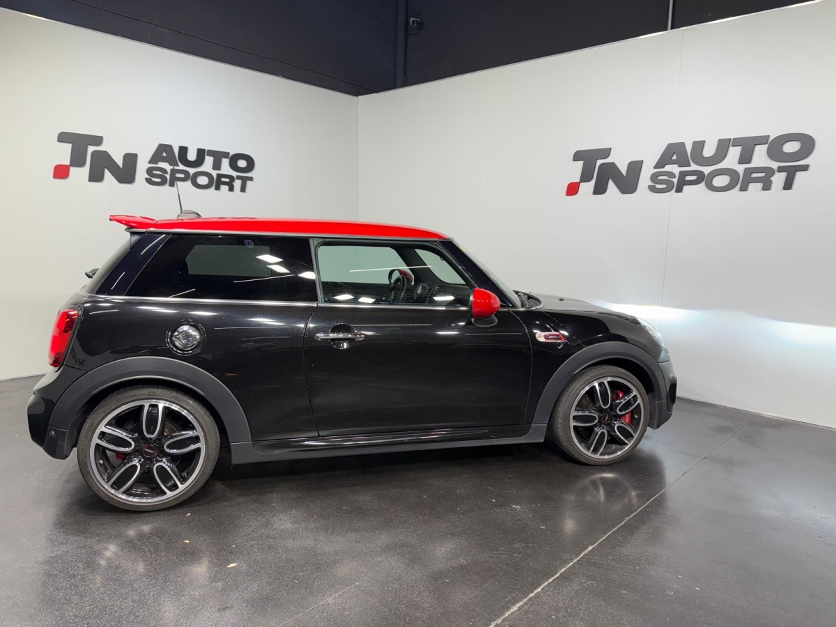 MINI JOHN COOPER WORKS MANUAL