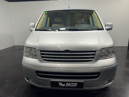 VOLKSWAGEN CARAVELLE 2.5 130CV LIMUSINA