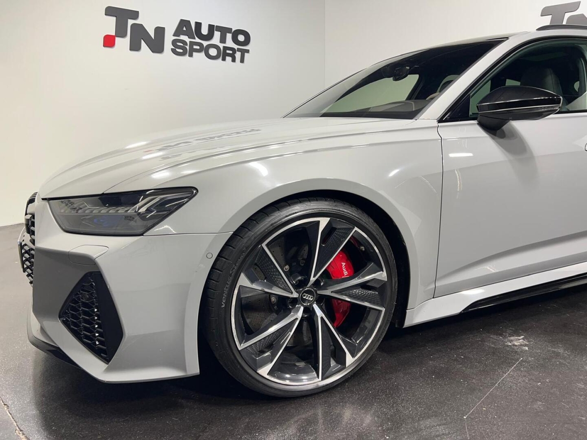 AUDI RS6  AVANT TFSI C8 AKRAPVIC