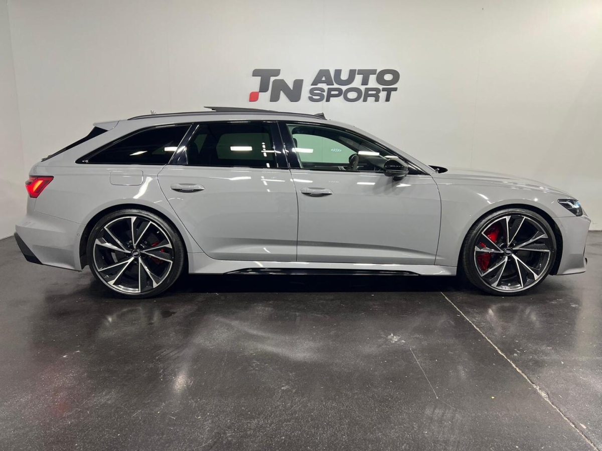 AUDI RS6  AVANT TFSI C8 AKRAPVIC