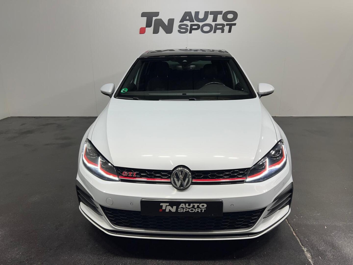 VOLKSWAGEN Golf GTI 7.5 Performance 2.0 TSI 180kW245CV 