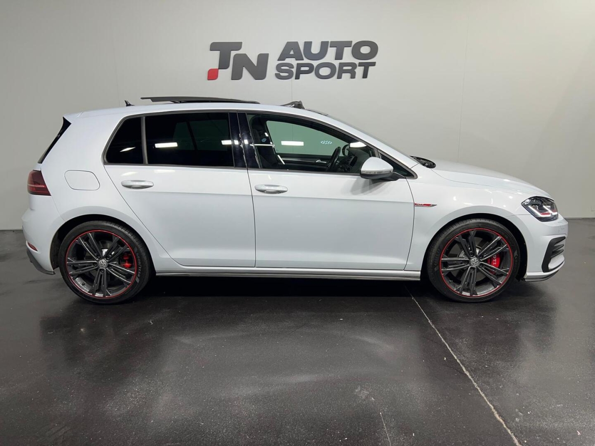 VOLKSWAGEN Golf GTI 7.5 Performance 2.0 TSI 180kW245CV 